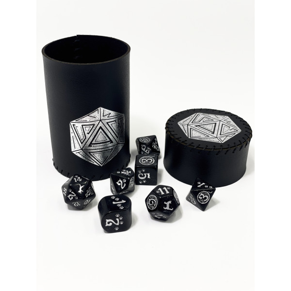 Стакан для кубиков D20 черный Dice Cup