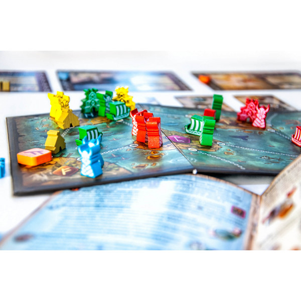 Настольная игра Tiny Epic Викинги (Tiny Epic Vikings)