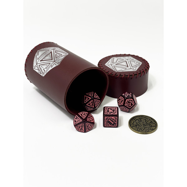 Стакан для кубиков D20 бургунди Dice Cup