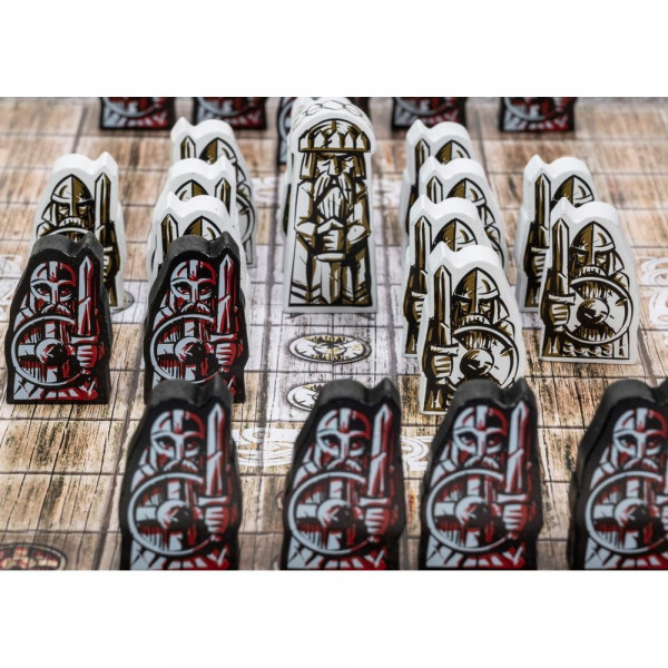 Настольная игра Крепость короля (Hnefatafl)