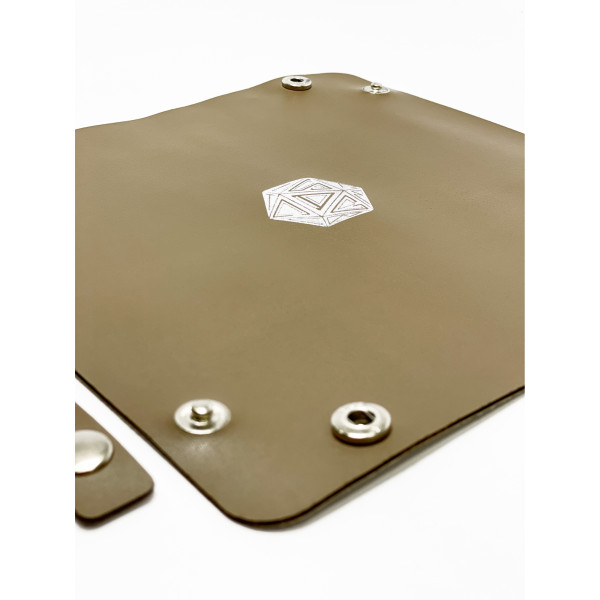 Лоток для кубиков D20 коричневый Dice Tray