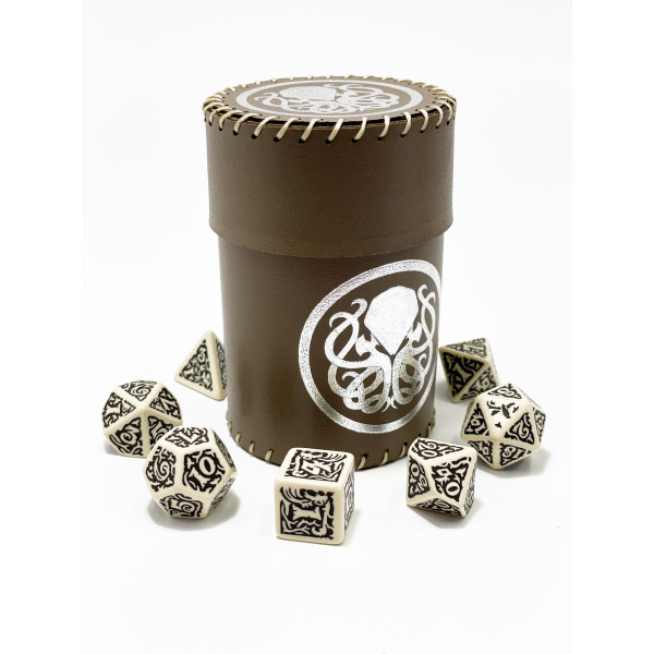 Стакан для кубиков Ктулху коричневый Dice Cup