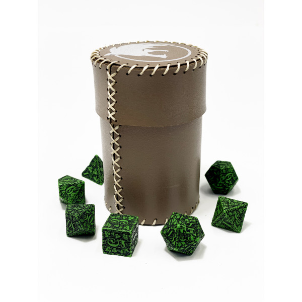 Стакан для кубиков Волк коричневый Dice Cup
