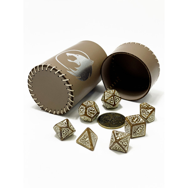 Стакан для кубиков Волк коричневый Dice Cup