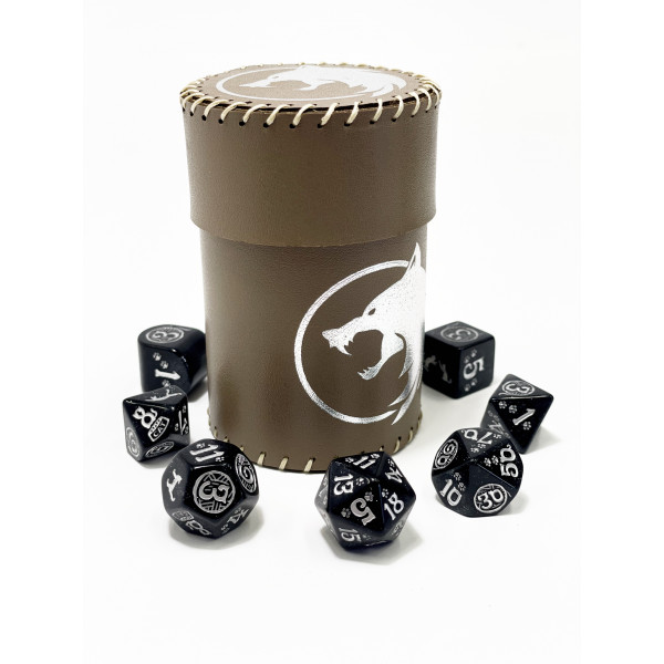 Стакан для кубиков Волк коричневый Dice Cup